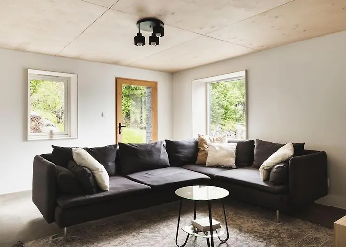 Cozy In Bomlo